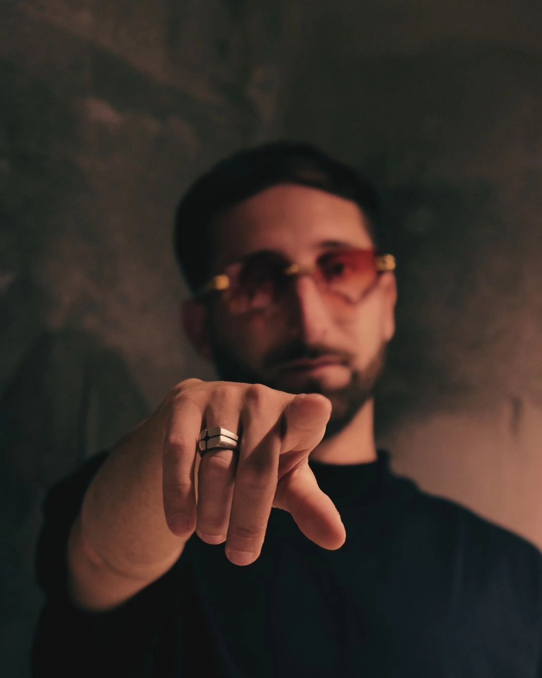 Alessio Mosti, ritratto